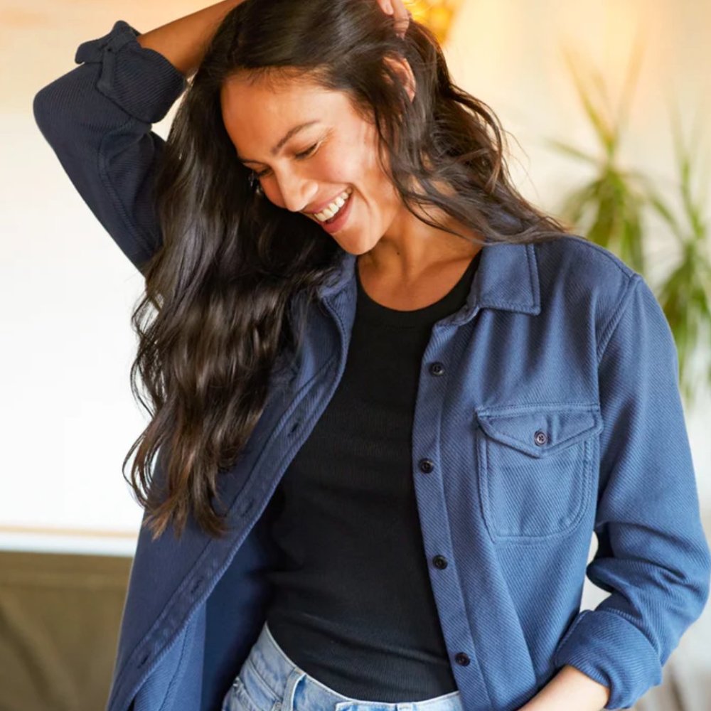 Outerknown Women's Chroma Blanket Shirt - Marine - XS/S - NWT